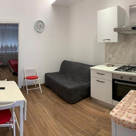 Ema'S Place Appartement Savona Buitenkant foto